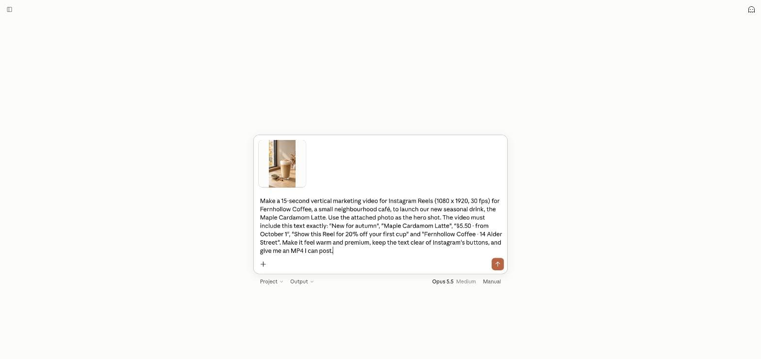 مربع الكتابة في claude.ai مع صورة اللاتيه مرفقة وموجز الأمر الواحد، والنموذج Opus 5.5 بمستوى Medium