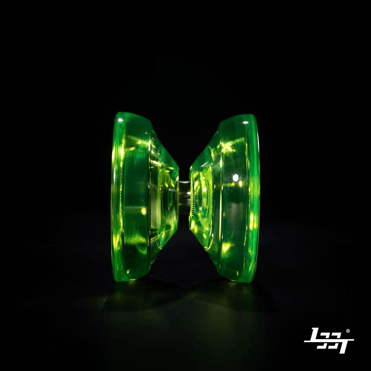 Original input photograph: Green translucent yo-yo